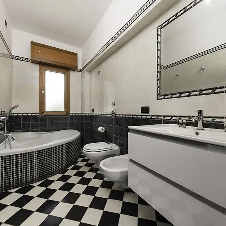 דירה Casa Da Ambiziosa ססטו סן ג'ובני